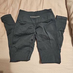 Like new Amplify Leggings